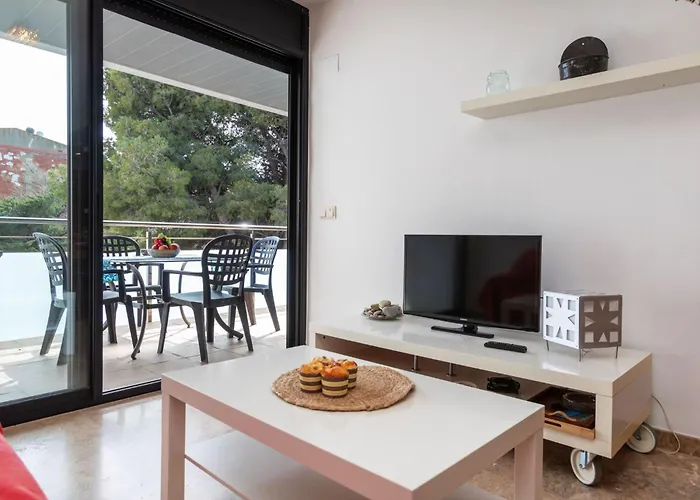 Edificio Berna By Interhome Llança