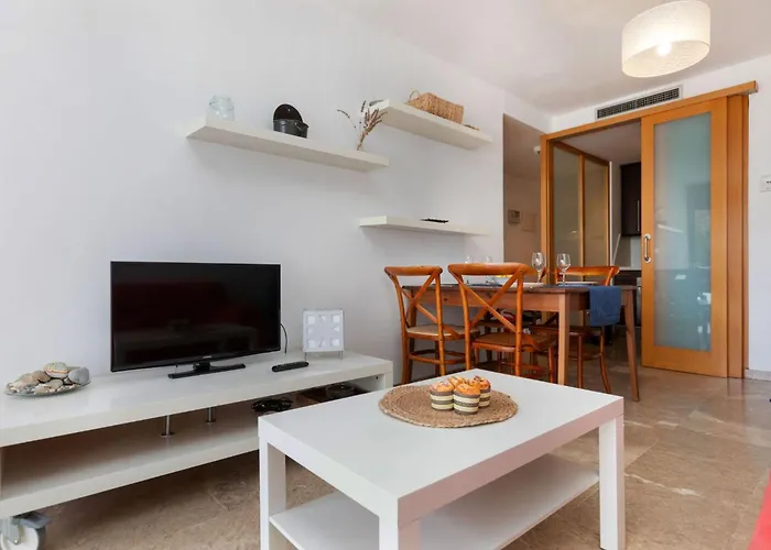 Edificio Berna By Interhome * Llança