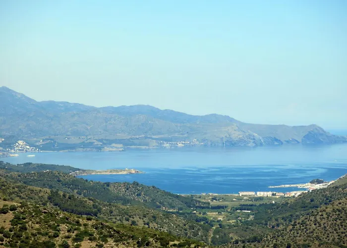 Edificio Berna By Interhome Appartamento Llança